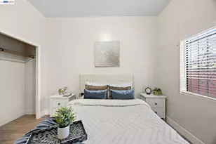 1526 Munson Way, Oakland, CA 94606 - Photo 7