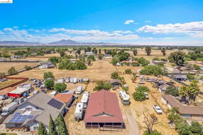 1691 Eden Plains Rd, Brentwood, CA 94513 - Photo 3