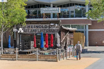 222 Broadway #712, Oakland, CA 94607 - Photo 29