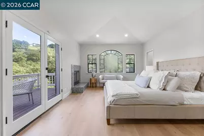 14 Springhill Lane, Lafayette, CA 94929 - Photo 29