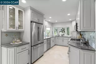 14 Springhill Ln, Lafayette, CA 94929 - Photo 9