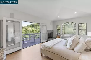 14 Springhill Ln, Lafayette, CA 94929 - Photo 27