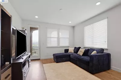 5659 Daylily St, Newark, CA 94560 - Photo 5