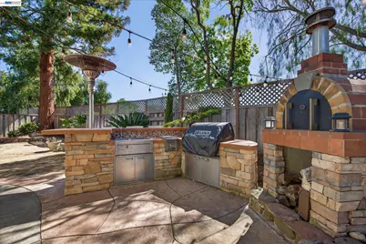 35587 Reymouth Dr, Newark, CA 94560 - Photo 31