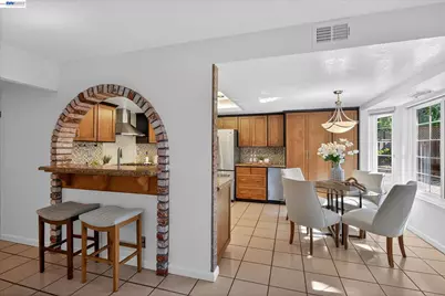 35587 Reymouth Dr, Newark, CA 94560 - Photo 15