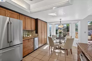 35587 Reymouth Dr, Newark, CA 94560 - Photo 13