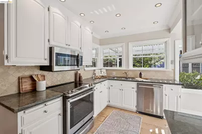 1193 Glen Dr., San Leandro, CA 94577 - Photo 11