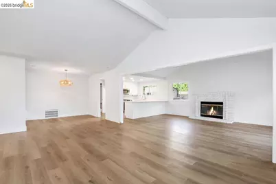 1060 Woodglen Dr, Oakley, CA 94561 - Photo 9