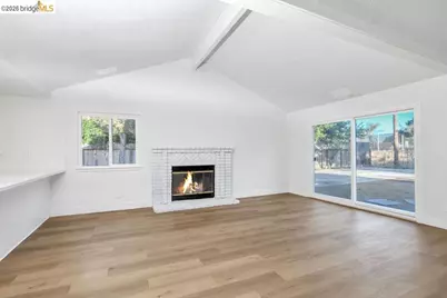 1060 Woodglen Dr, Oakley, CA 94561 - Photo 7