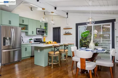 18650 Center St, Castro Valley, CA 94546 - Photo 11