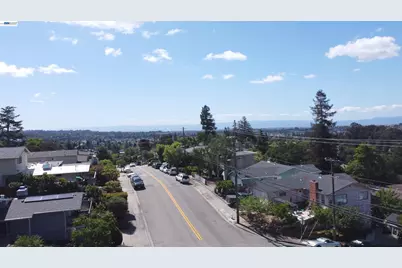 18650 Center St, Castro Valley, CA 94546 - Photo 31