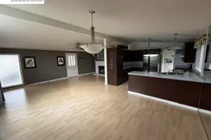23 Palm Dr, Union City, CA 94587 - Photo 9