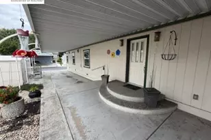 23 Palm Dr, Union City, CA 94587 - Photo 33