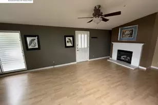 23 Palm Dr, Union City, CA 94587 - Photo 11