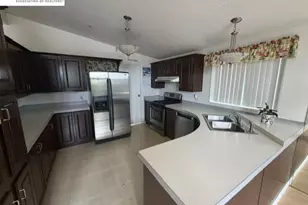 23 Palm Dr, Union City, CA 94587 - Photo 5
