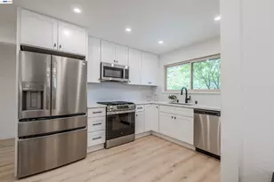 3743 Sanford St, Concord, CA 94520 - Photo 17