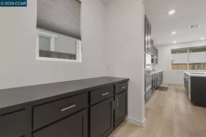 5409 Spring Mountain Ln, Antioch, CA 94531 - Photo 15