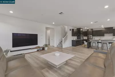 5409 Spring Mountain Ln, Antioch, CA 94531 - Photo 5