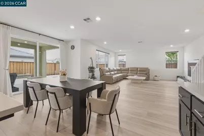 5409 Spring Mountain Ln, Antioch, CA 94531 - Photo 9