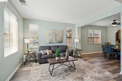 2350 Winchester Loop, Discovery Bay, CA 94505 - Photo 7