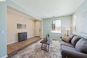 2350 Winchester Loop, Discovery Bay, CA 94505 - Photo 9