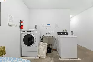 2634 Virginia St, Berkeley, CA 94709 - Photo 29