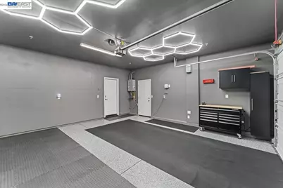 3651 McGuire Dr, Stockton, CA 95205 - Photo 35