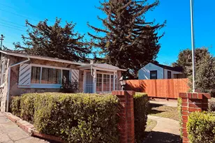 447 Maple Ave, Vallejo, CA 94519 - Photo 1