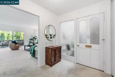 1112 Rockledge Ln #6, Walnut Creek, CA 94595 - Photo 7