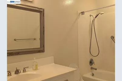 19100 Crest Ave #24, Castro Valley, CA 94546 - Photo 15