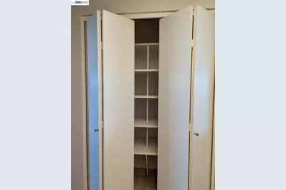 19100 Crest Ave #24, Castro Valley, CA 94546 - Photo 9