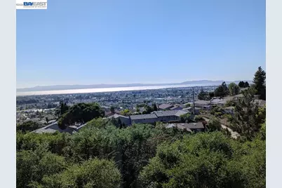 19100 Crest Ave #24, Castro Valley, CA 94546 - Photo 19