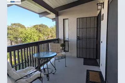 19100 Crest Ave #24, Castro Valley, CA 94546 - Photo 3
