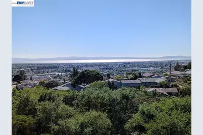 19100 Crest Ave #24, Castro Valley, CA 94546 - Photo 13