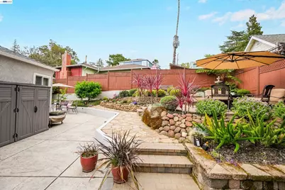 22643 Valley View Dr, Hayward, CA 94541 - Photo 33