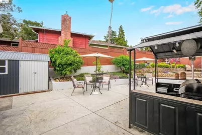 22643 Valley View Dr, Hayward, CA 94541 - Photo 25