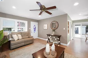 22643 Valley View Dr, Hayward, CA 94541 - Photo 7