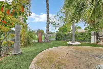 5460 Azure Ct, Discovery Bay, CA 94505 - Photo 45