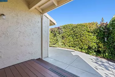 1097 Camino Verde Cir, Walnut Creek, CA 94597 - Photo 33