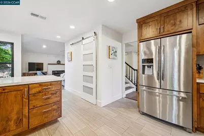 736 Twinview Pl, Pleasant Hill, CA 94523 - Photo 17