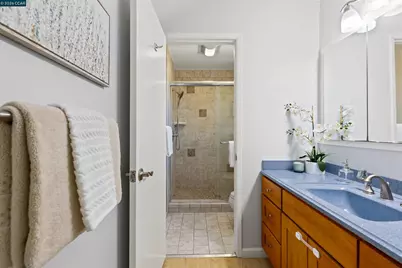 1724 Carriage Dr, Walnut Creek, CA 94598 - Photo 25
