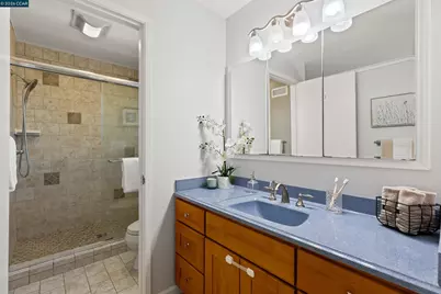 1724 Carriage Dr, Walnut Creek, CA 94598 - Photo 37