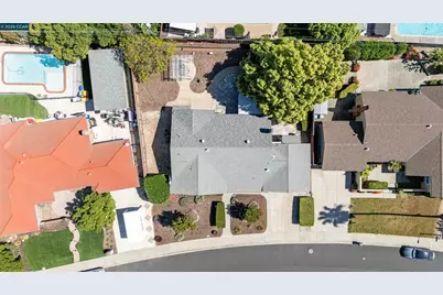 1724 Carriage Dr, Walnut Creek, CA 94598 - Photo 55