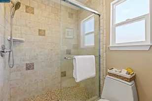 1724 Carriage Dr, Walnut Creek, CA 94598 - Photo 39