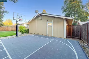 3374 Whitehaven Dr, Walnut Creek, CA 94598 - Photo 33