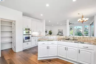 1001 St Andrews Dr, Discovery Bay, CA 94505 - Photo 17