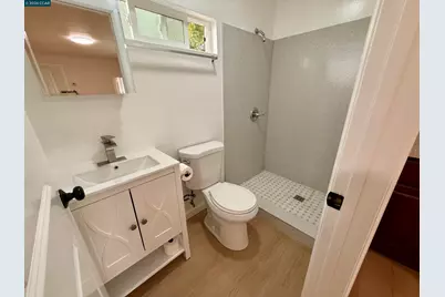 2100 94th Avenue, Oakland, CA 94603 - Photo 45