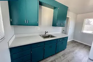 1636 101st Ave, Oakland, CA 94603 - Photo 9