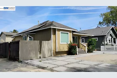 742 4th St, Hollister, CA 95023 - Photo 3