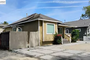 742 4th St, Hollister, CA 95023 - Photo 3